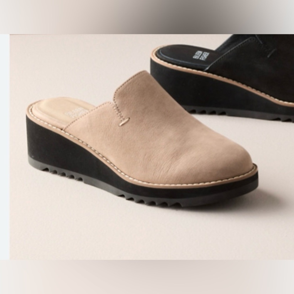 Eileen Fisher •Loti Nubuck Wedge Mule Sz 9
